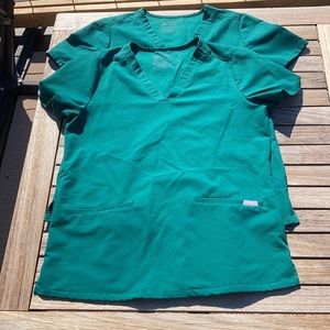 Set of 2 - Figs casma 3 pocket scrub tops